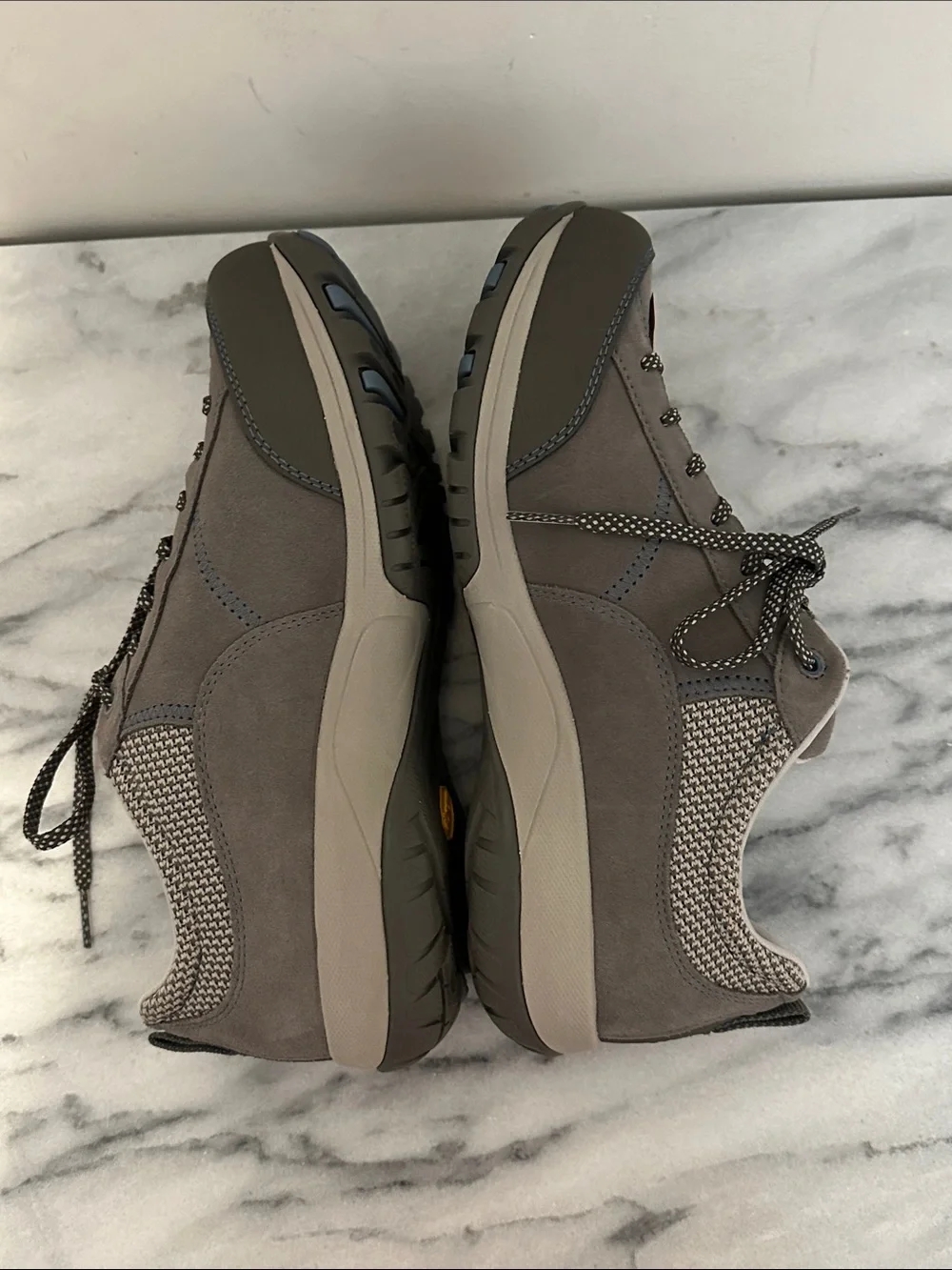 Dansko sporty lace